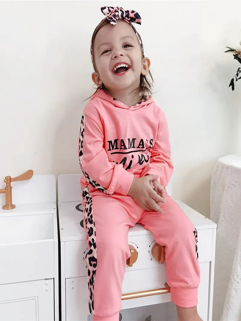 "Mama’s Mini” Baby Girl Leopard Patchwork Letter Print Hooded Sweatpants Set with Bowknot Headband